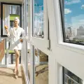 Tâmplărie PVC vs. ferestre din lemn – alege calitatea
